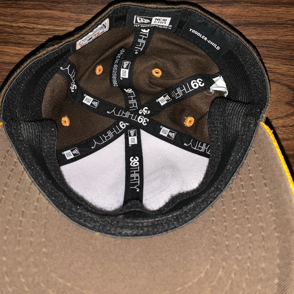 San Diego Padres Baseball ⚾️ Hat - Picture 3 of 5